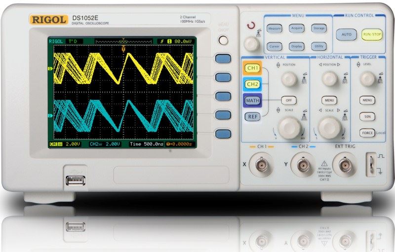 DS-1052E: Digital Storage Oscilloscope 50Mhz. with color TFT LCD Display